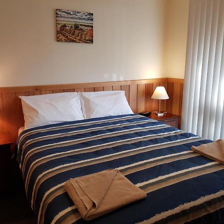 Driftwood Strahan Villas Eksteriør bilde